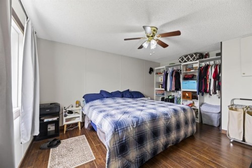 62 Highfield Close, Carstairs, AB 