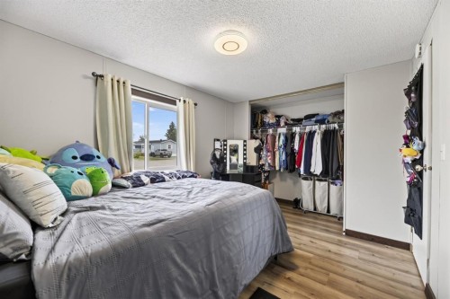 62 Highfield Close, Carstairs, AB 