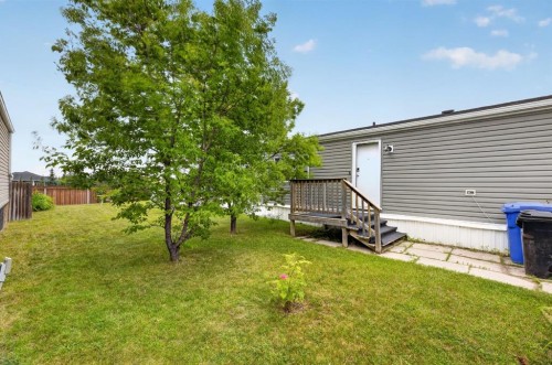 62 Highfield Close, Carstairs, AB 