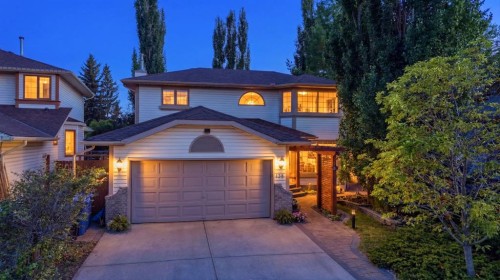 138 Shannon Hill Sw, Calgary, AB - Outdoor
