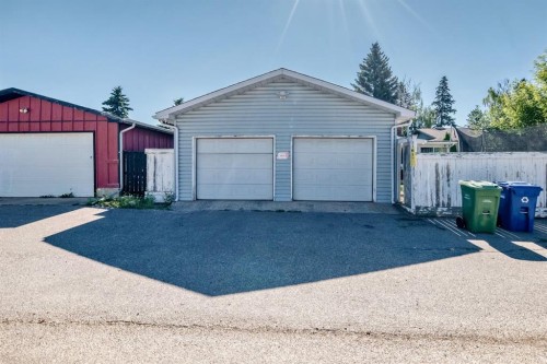 2203 65 Street Ne, Calgary, AB - Outdoor
