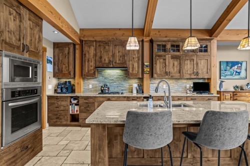 215 Benchlands Terrace, Canmore, AB - Indoor Photo Showing Kitchen With Double Sink With Upgraded Kitchen