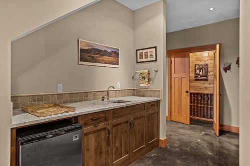 215 Benchlands Terrace, Canmore, AB - Indoor