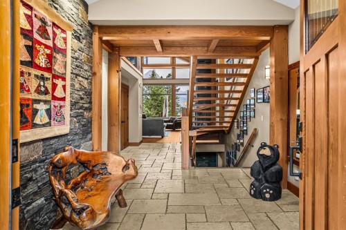 215 Benchlands Terrace, Canmore, AB - Indoor Photo Showing Other Room