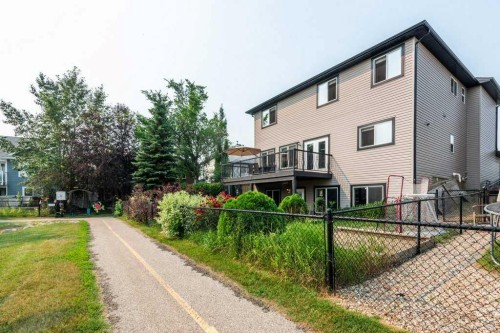 35 Hillcrest Boulevard, Strathmore, AB - Outdoor With Deck Patio Veranda