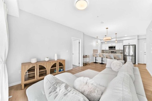 6301-20295 Seton Way Se, Calgary, AB - Indoor Photo Showing Living Room