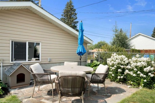 15 Carmangay Crescent Nw, Calgary, AB 