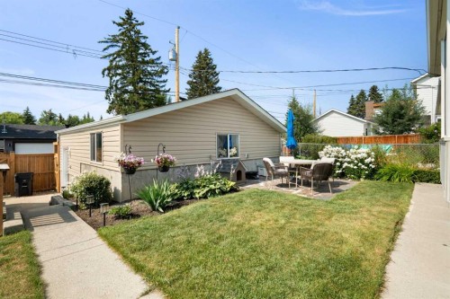 15 Carmangay Crescent Nw, Calgary, AB 