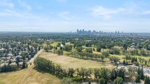 15 Carmangay Crescent Nw, Calgary, AB 