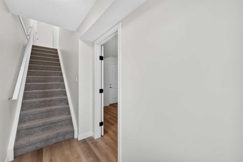 363-301 Redstone Boulevard Ne, Calgary, AB - Indoor Photo Showing Other Room