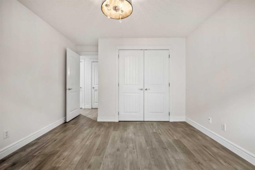 207-2010 35 Avenue Sw, Calgary, AB - Indoor Photo Showing Other Room