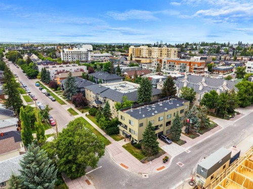 207-2010 35 Avenue Sw, Calgary, AB - Outdoor With View