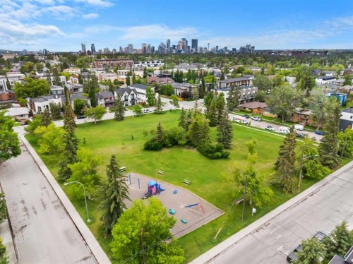 207-2010 35 Avenue Sw, Calgary, AB - Outdoor With View