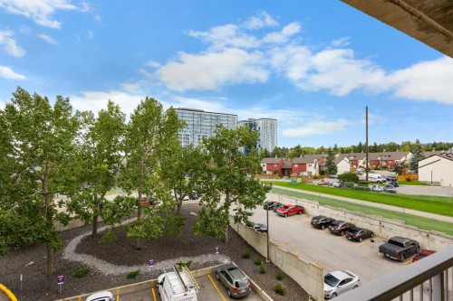 413-4944 Dalton Drive Nw, Calgary, AB - Outdoor With View