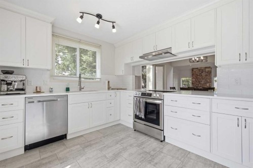 416 Brookpark Drive Sw, Calgary, AB 