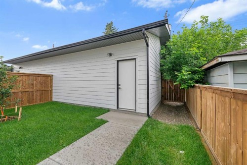 1417 41 Street Sw, Calgary, AB - Outdoor With Exterior