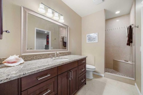 402-103 10 Avenue Nw, Calgary, AB - Indoor Photo Showing Bathroom