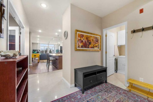 402-103 10 Avenue Nw, Calgary, AB - Indoor Photo Showing Other Room