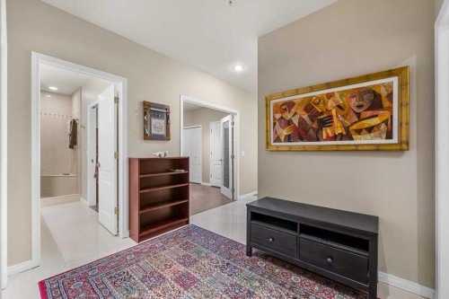 402-103 10 Avenue Nw, Calgary, AB - Indoor Photo Showing Other Room