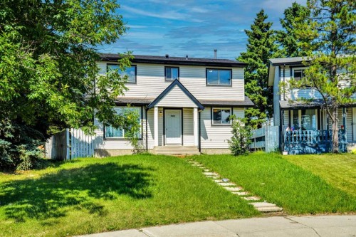 36 Falton Court Ne, Calgary, AB - Outdoor