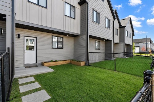 733 South Point Gate Sw, Airdrie, AB - Outdoor With Exterior