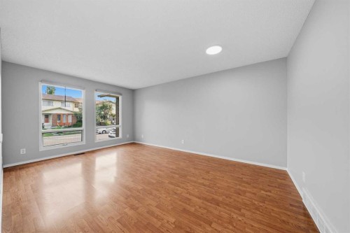 154 Midbend Place Se, Calgary, AB 
