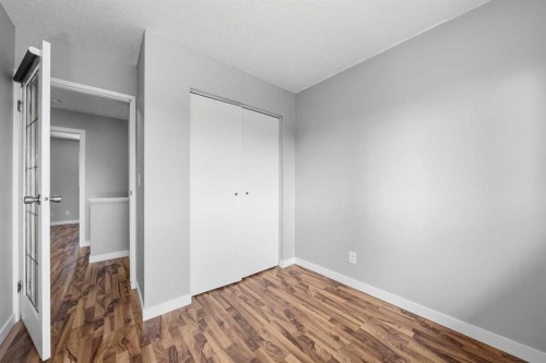 154 Midbend Place Se, Calgary, AB 
