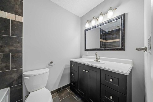 154 Midbend Place Se, Calgary, AB 