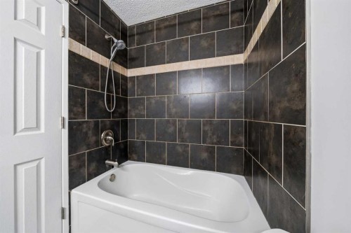 154 Midbend Place Se, Calgary, AB 