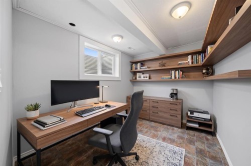 154 Midbend Place Se, Calgary, AB 
