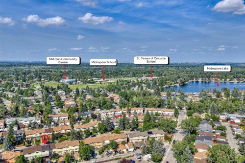 154 Midbend Place Se, Calgary, AB 