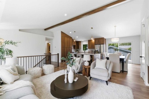 31 Midvalley Road Se, Calgary, AB 