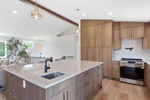 31 Midvalley Road Se, Calgary, AB 