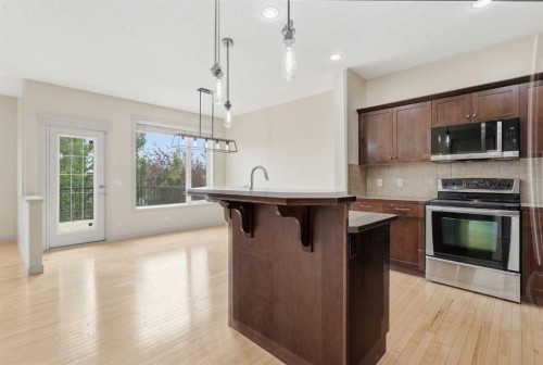 47 Evanspark Circle, Calgary, AB - Indoor Photo Showing Kitchen