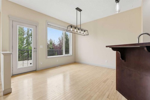 47 Evanspark Circle, Calgary, AB - Indoor Photo Showing Other Room