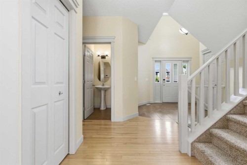 47 Evanspark Circle, Calgary, AB - Indoor Photo Showing Other Room