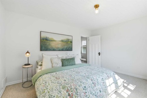 1801 2 Street Nw, Calgary, AB - Indoor Photo Showing Bedroom