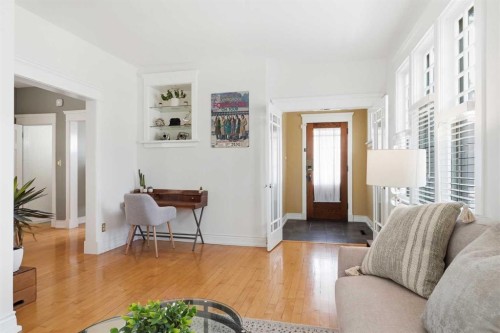 1801 2 Street Nw, Calgary, AB - Indoor Photo Showing Other Room