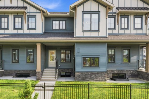 180 Lawson Lane SE Airdrie, AB T4A 3P3
