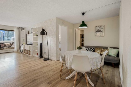 1505-221 6 Avenue Se, Calgary, AB - Indoor Photo Showing Dining Room