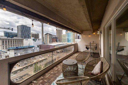 1505-221 6 Avenue Se, Calgary, AB -  With Exterior