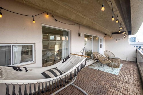 1505-221 6 Avenue Se, Calgary, AB -  With Exterior