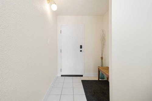 1505-221 6 Avenue Se, Calgary, AB - Indoor Photo Showing Other Room