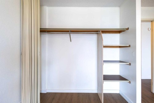 1505-221 6 Avenue Se, Calgary, AB - Indoor Photo Showing Other Room