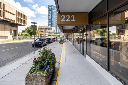 1505-221 6 Avenue Se, Calgary, AB - Outdoor With Balcony With Exterior