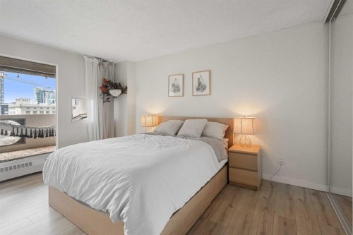 1505-221 6 Avenue Se, Calgary, AB - Indoor Photo Showing Bedroom