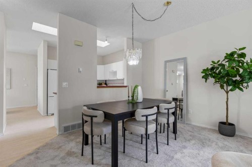 139 Hidden Valley Green Nw, Calgary, AB - Indoor Photo Showing Dining Room