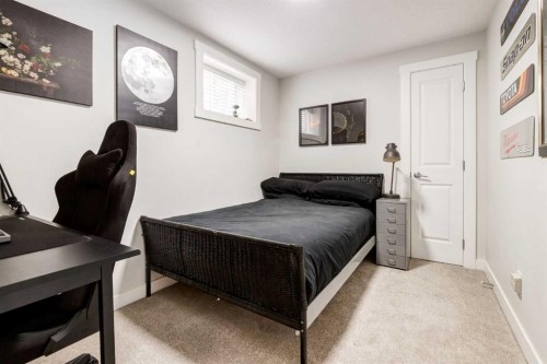 92 Covington Court Ne, Calgary, AB - Indoor Photo Showing Bedroom