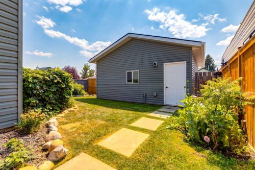 92 Covington Court Ne, Calgary, AB - Outdoor With Exterior