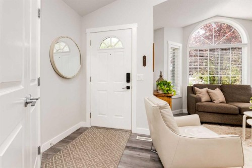92 Covington Court Ne, Calgary, AB - Indoor Photo Showing Other Room